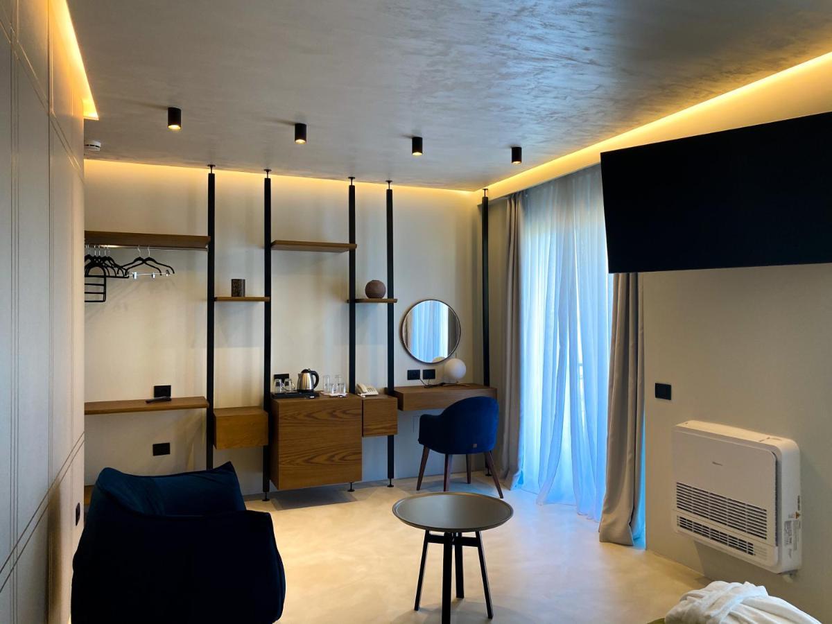 Bel Ami Suita Hotel Orikum Bagian luar foto