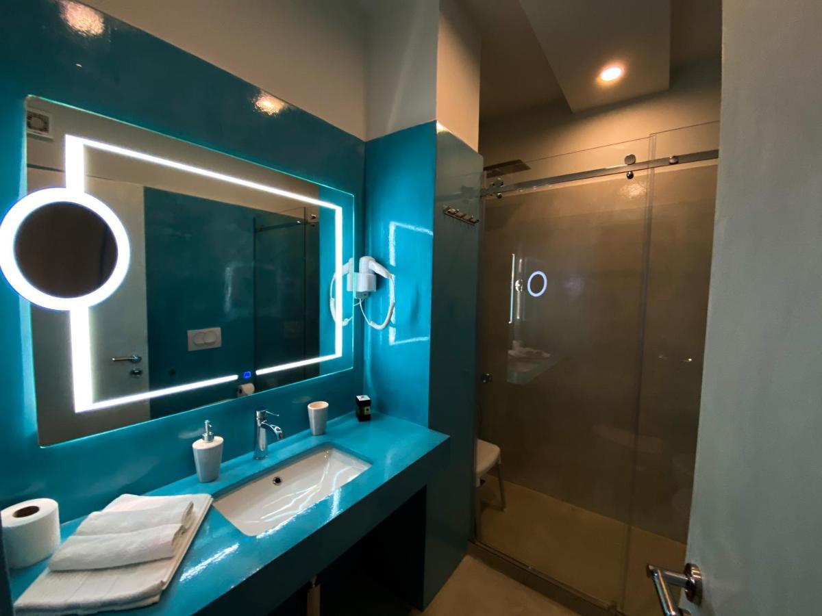 Bel Ami Suita Hotel Orikum Bagian luar foto