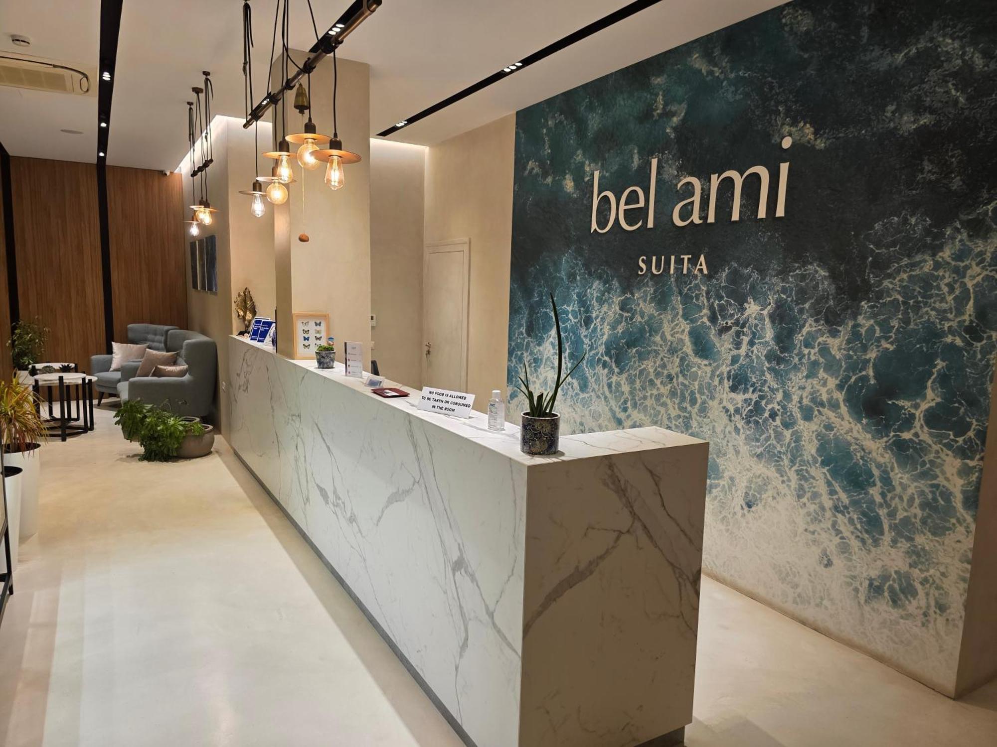 Bel Ami Suita Hotel Orikum Bagian luar foto