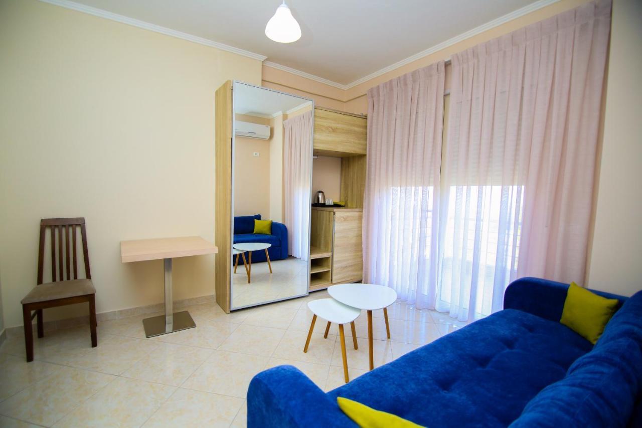 Bel Ami Suita Hotel Orikum Bagian luar foto