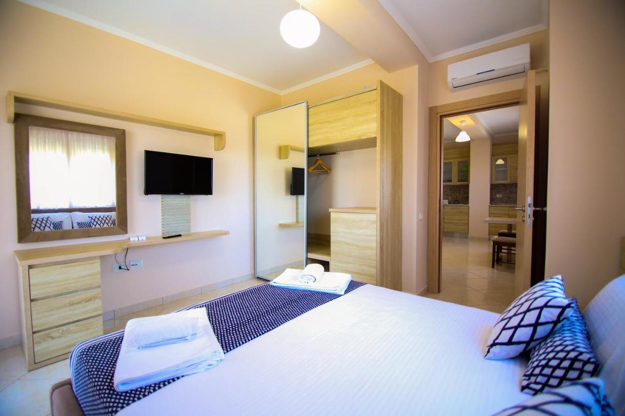 Bel Ami Suita Hotel Orikum Bagian luar foto
