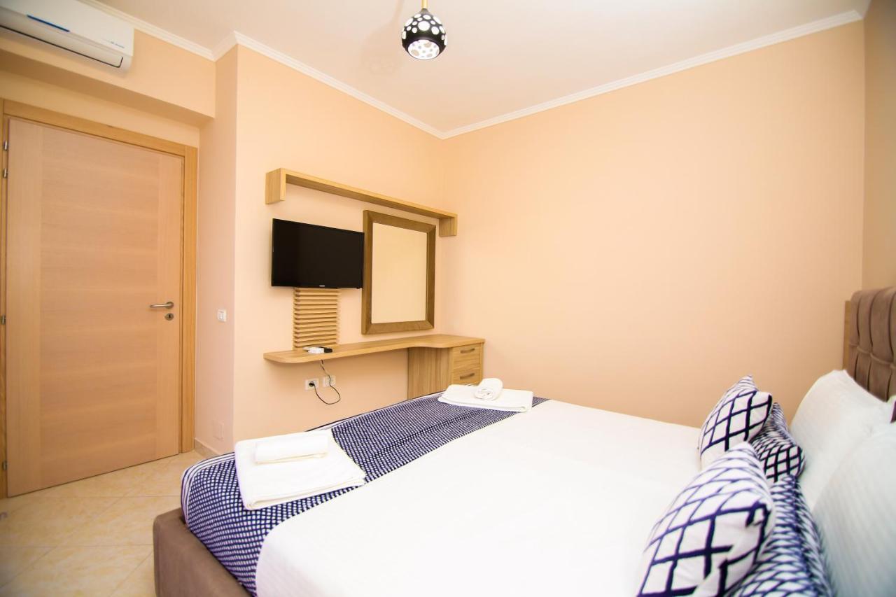 Bel Ami Suita Hotel Orikum Bagian luar foto